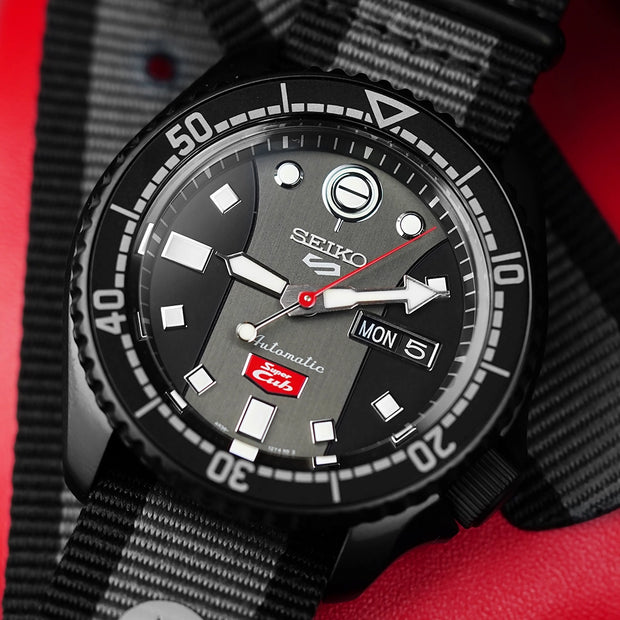 Seiko 5 Sports Honda Super Cub Limited Edition SRPJ75K1