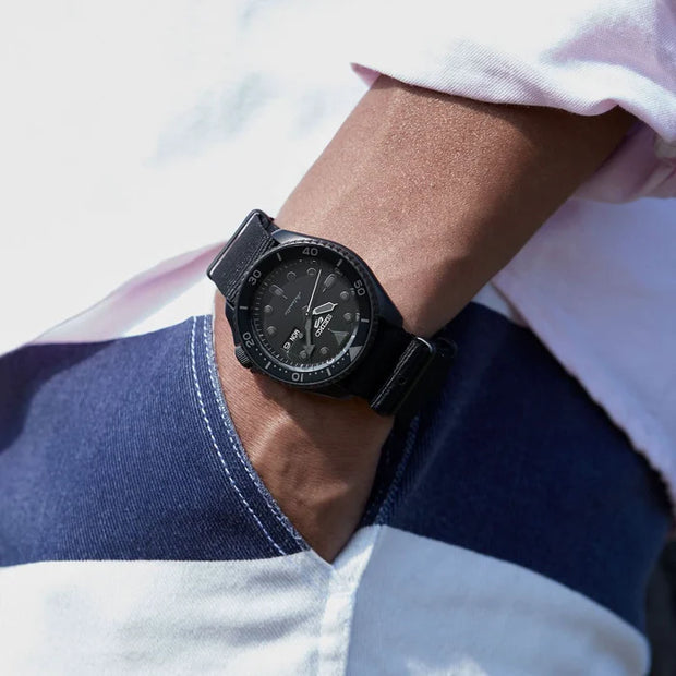 Seiko 5 Sports SRPD79K1